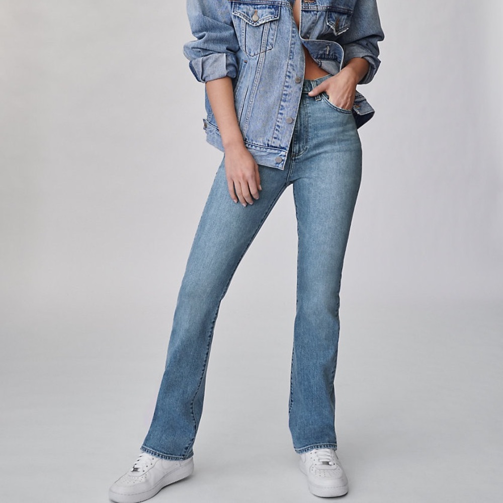 Aritzia Denim Forum Bailey High Rise Boot Cut (Size 24)